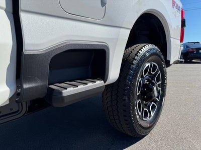 2026 Ford Super Duty F-350® Platinum®