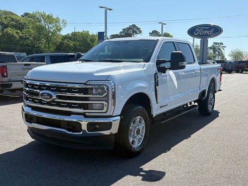 2026 Ford Super Duty F-350® XLT