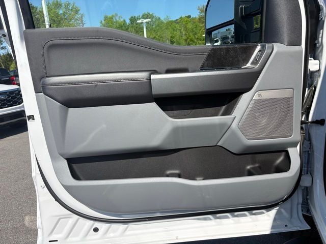 2026 Ford Super Duty F-350® XLT