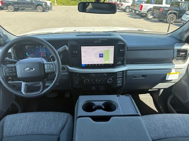 2026 Ford Super Duty F-350® XLT