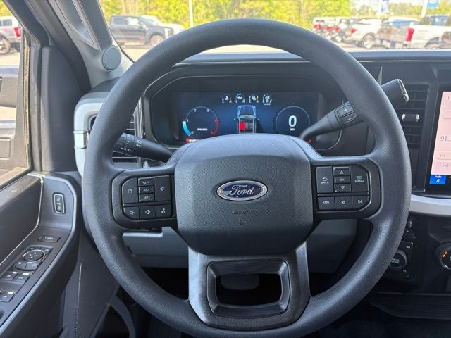 2026 Ford Super Duty F-350® XLT