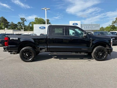 2026 Ford Super Duty F-350® Lariat®