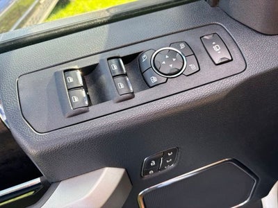 2022 Ford F-350SD Lariat