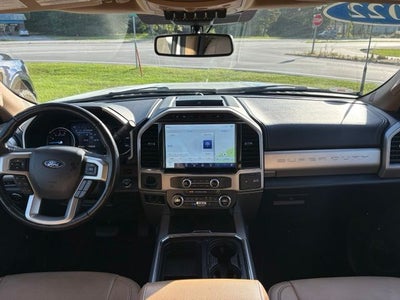 2022 Ford F-350SD Lariat