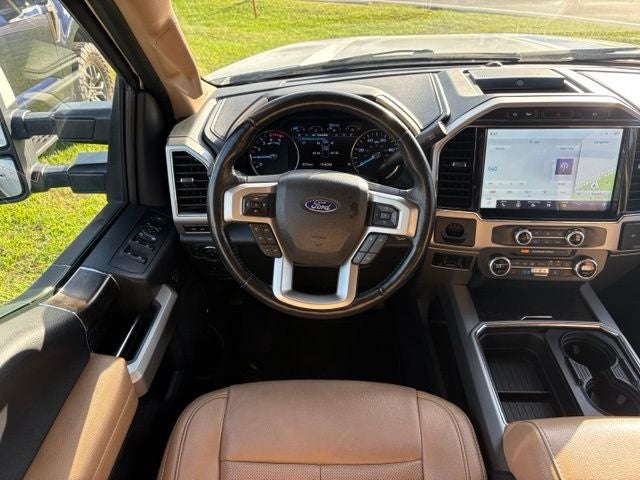 2022 Ford F-350SD Lariat