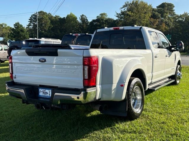 2022 Ford F-350SD Lariat