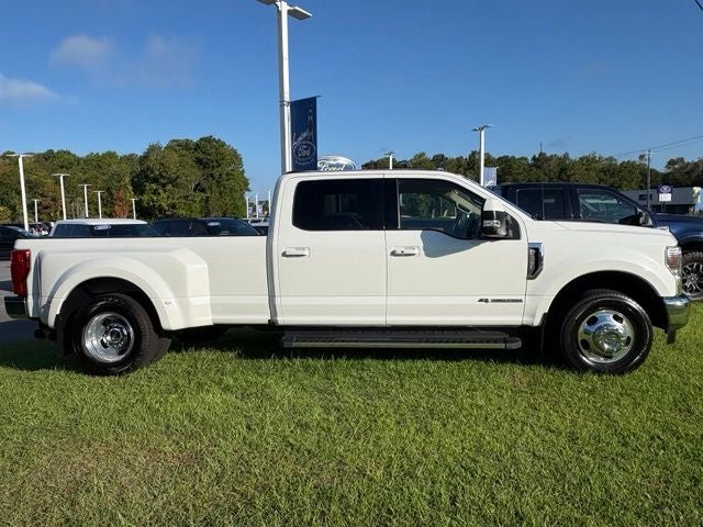 2022 Ford F-350SD Lariat