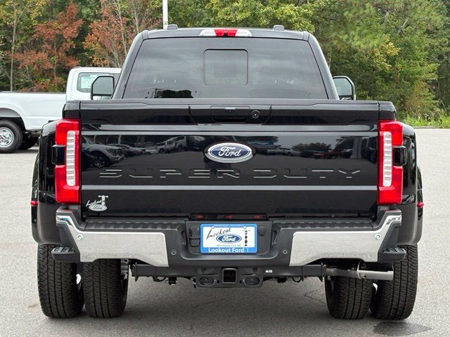 2026 Ford Super Duty F-350® Lariat®