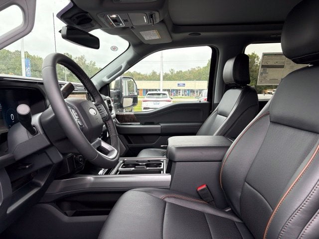 2026 Ford Super Duty F-350® Lariat®