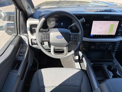 2027 Ford Super Duty F-350® XLT