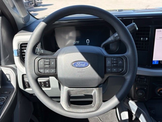 2027 Ford Super Duty F-350® XLT