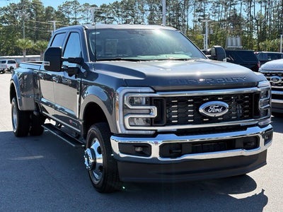 2027 Ford Super Duty F-350® XLT