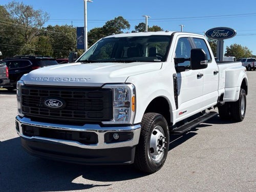 2027 Ford Super Duty F-350® XL