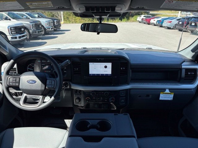 2027 Ford Super Duty F-350® XL