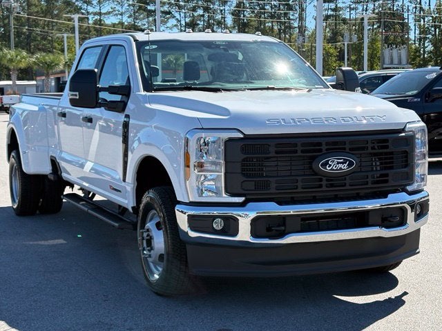 2027 Ford Super Duty F-350® XL