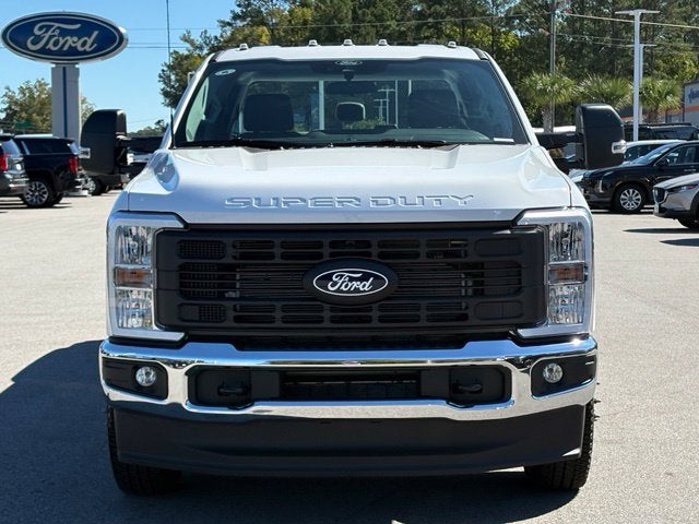 2027 Ford Super Duty F-350® XL