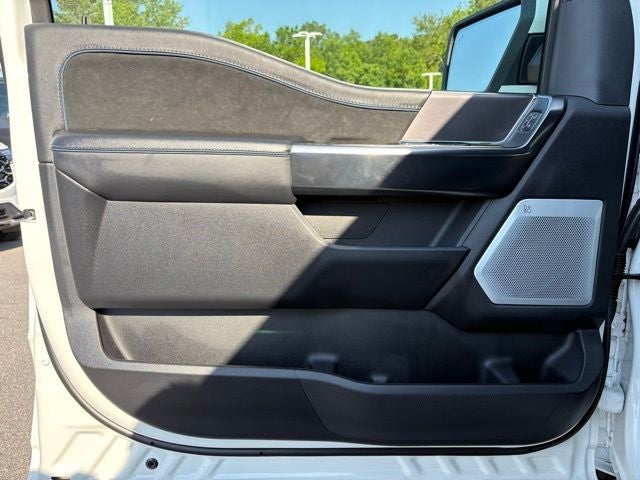 2025 Ford F-150 Platinum®