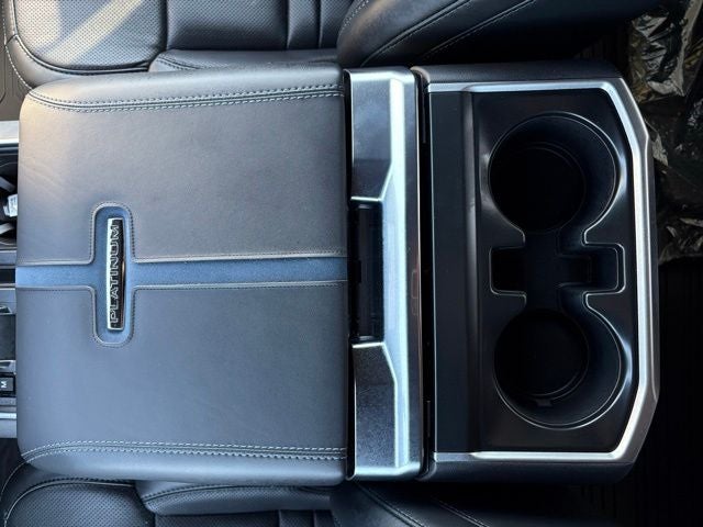 2025 Ford F-150 Platinum®