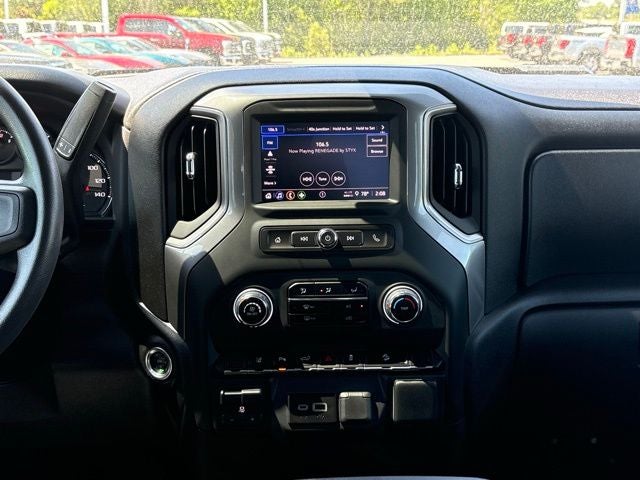 2025 Chevrolet Silverado 2500HD Custom