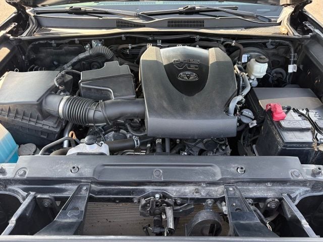 2023 Toyota Tacoma SR V6