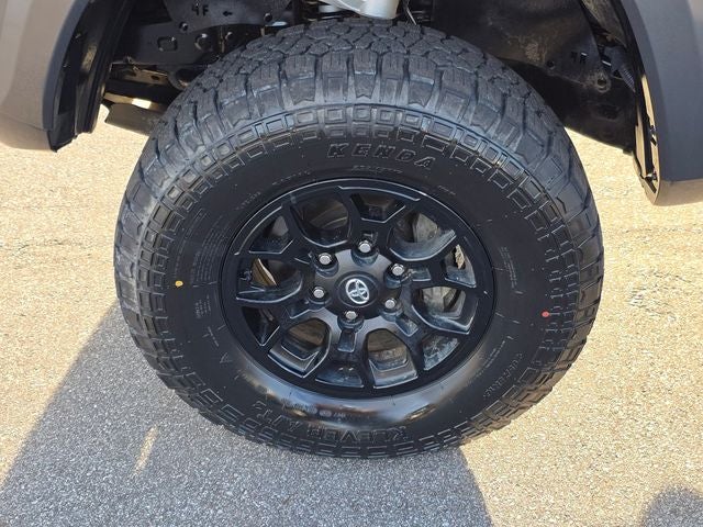 2022 Toyota Tacoma SR5 V6