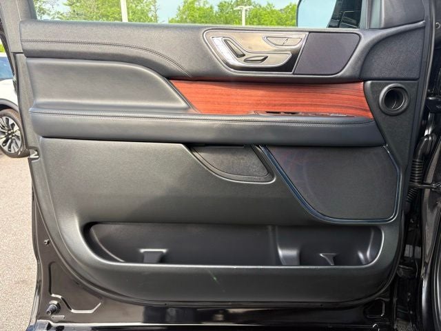 2024 Lincoln Navigator L Premiere
