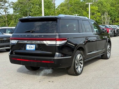 2024 Lincoln Navigator L Premiere