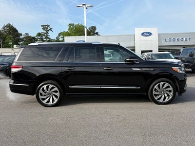 2024 Lincoln Navigator L Premiere