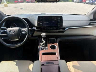 2024 Toyota Sienna XLE 7 Passenger