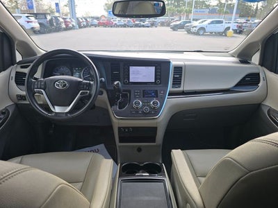 2019 Toyota Sienna XLE Premium 8 Passenger