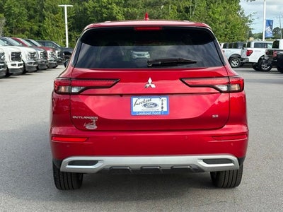 2023 Mitsubishi Outlander SE