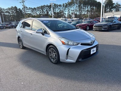 2016 Toyota Prius v Three