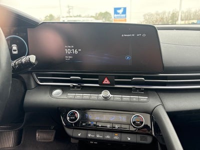 2024 Hyundai Elantra SEL