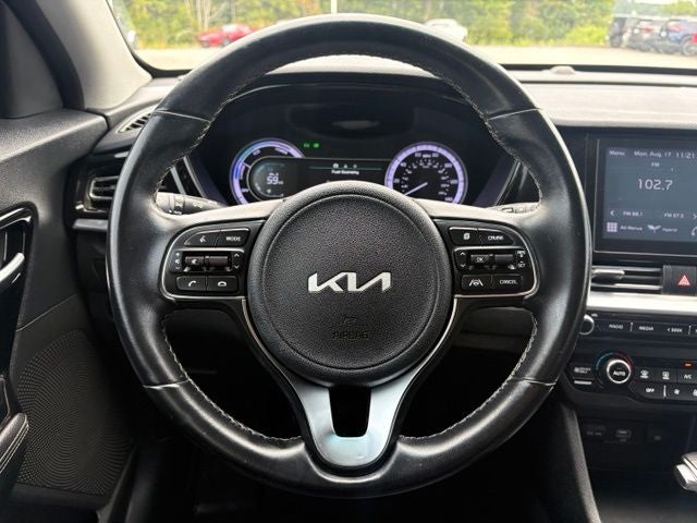 2022 Kia Niro LXS