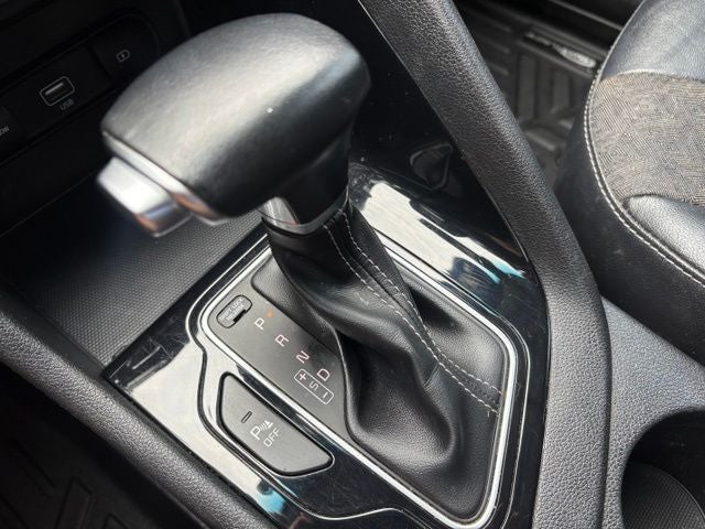 2022 Kia Niro LXS