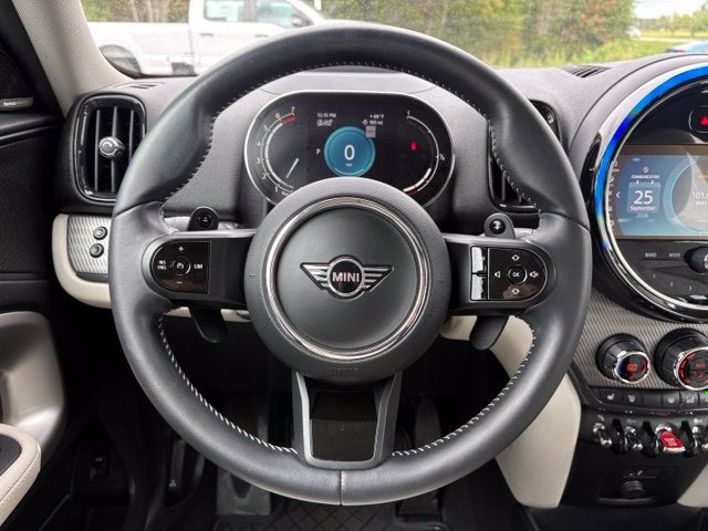 2024 MINI Cooper S Countryman Iconic