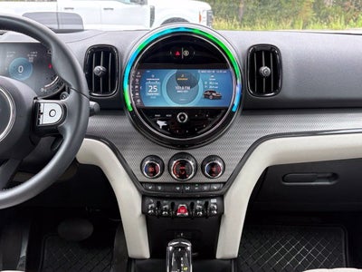 2024 MINI Cooper S Countryman Iconic