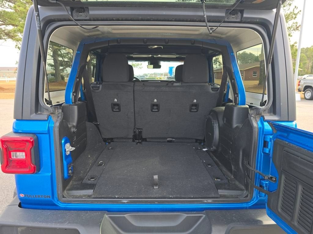 2022 Jeep Wrangler Unlimited Sahara 4x4