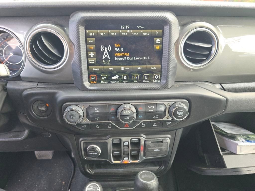 2022 Jeep Wrangler Unlimited Sahara 4x4