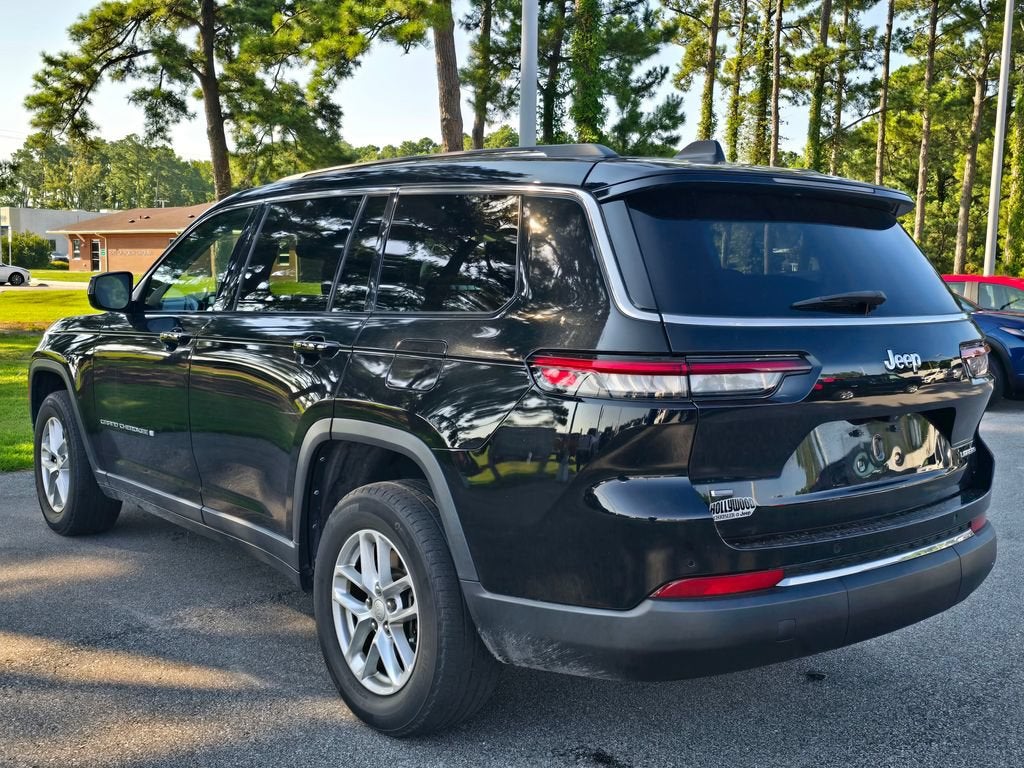 2022 Jeep Grand Cherokee L Laredo 4x2