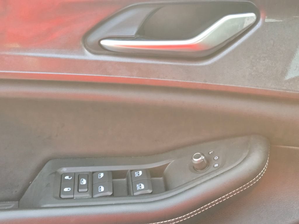 2023 Jeep Grand Cherokee L Laredo 4x4