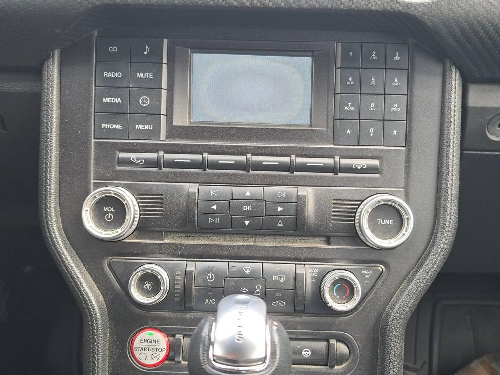 2015 Ford Mustang V6