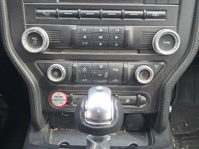 2015 Ford Mustang V6