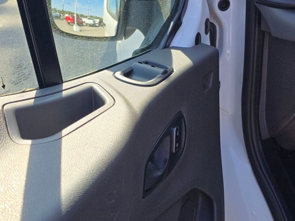 2023 Ford Transit Passenger Wagon XL