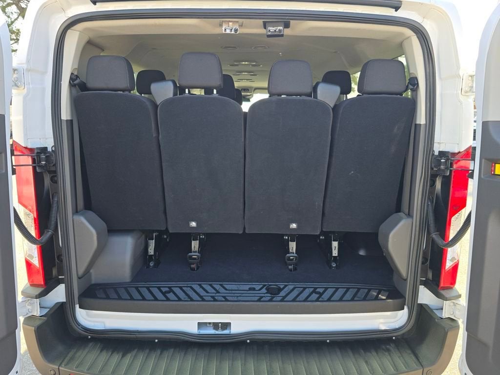 2023 Ford Transit Passenger Wagon XL