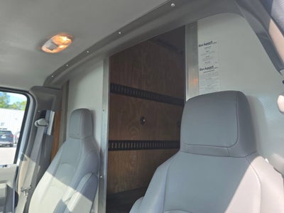 2023 Ford E-Series Cutaway E-350