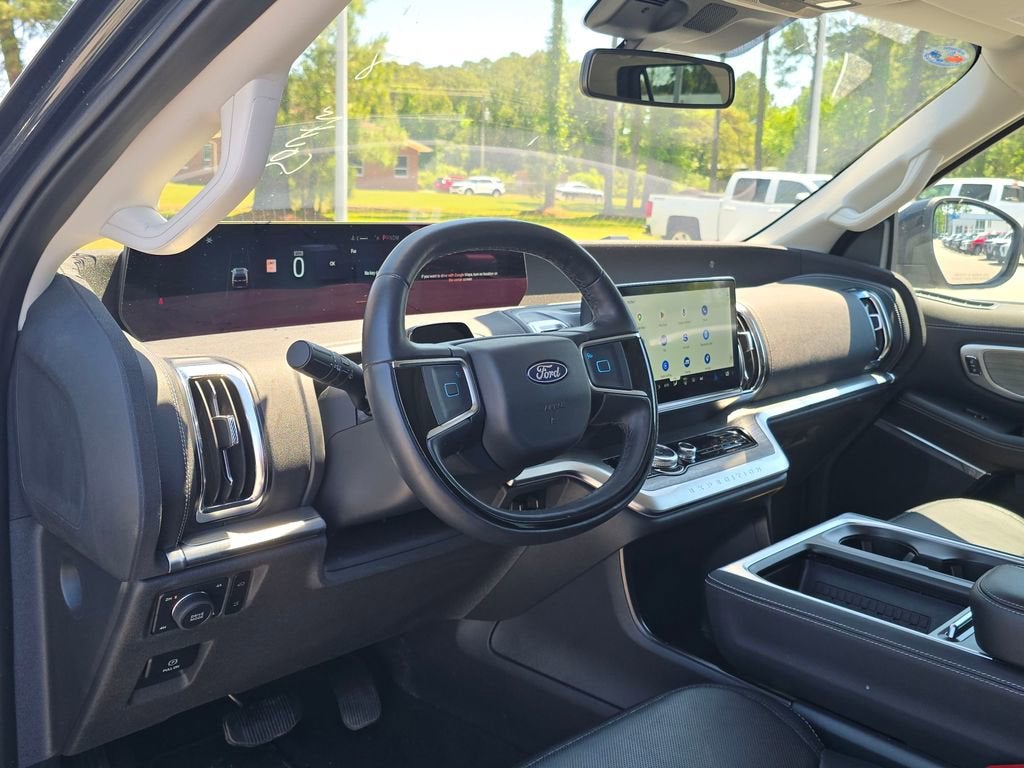 2025 Ford Expedition Platinum MAX