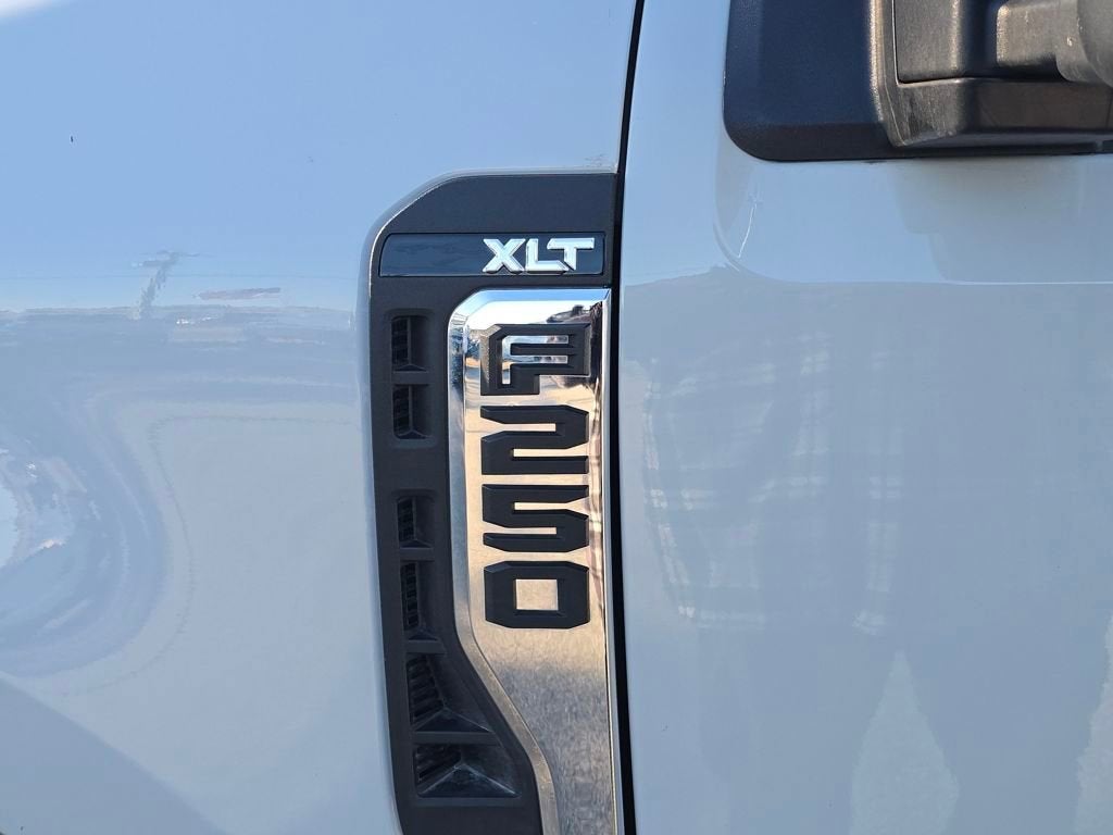 2025 Ford Super Duty F-250 SRW XL