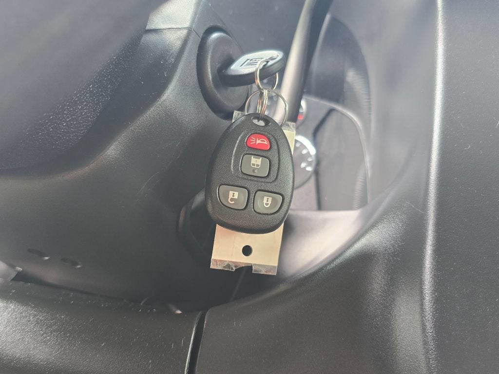 2025 Chevrolet Express Passenger 1LT