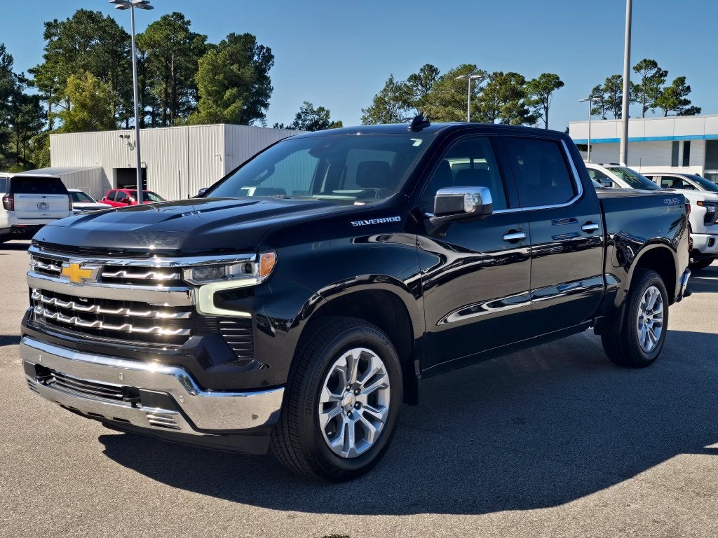 2025 Chevrolet Silverado 1500 LTZ